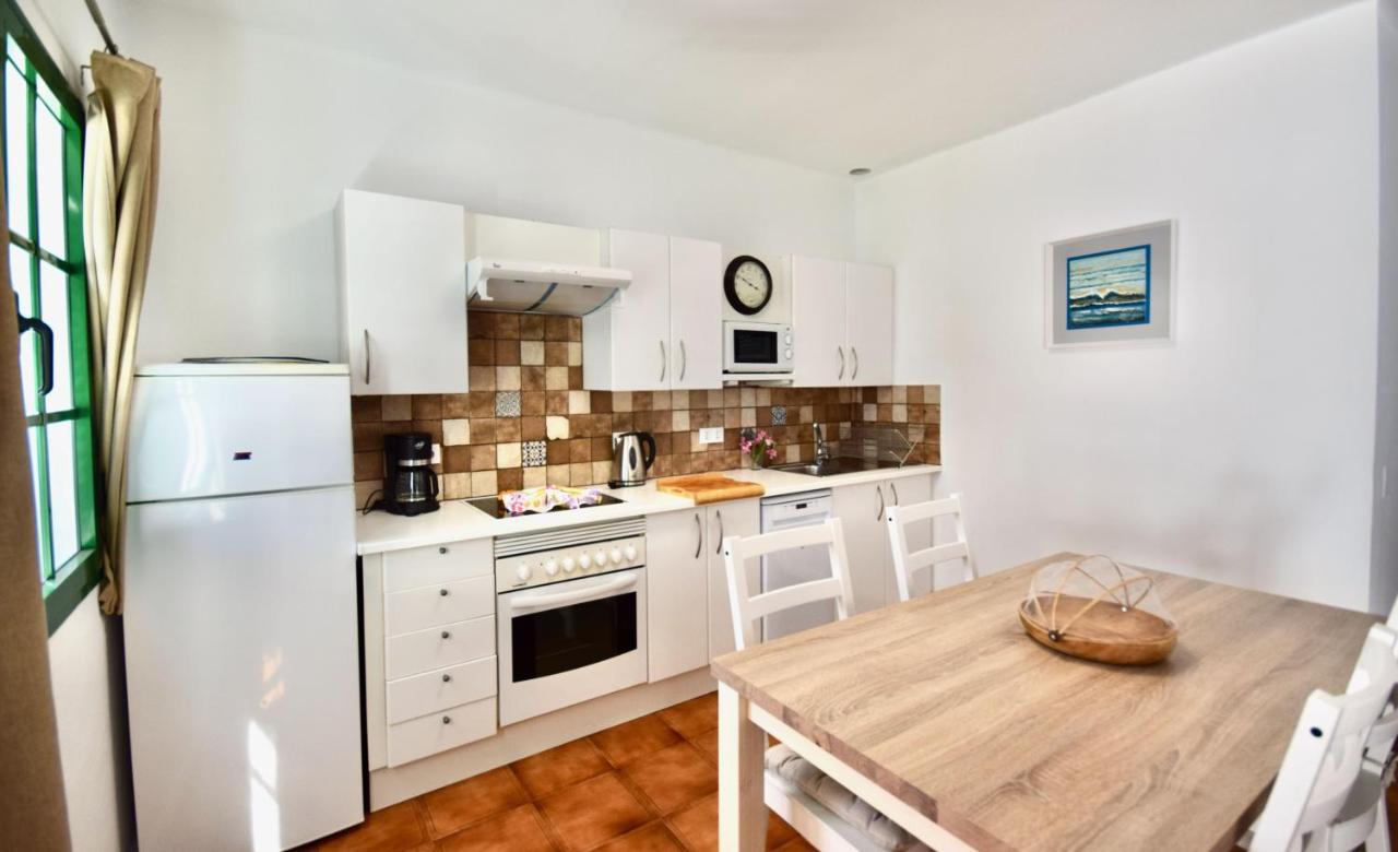 Terracitas 3 Hiru , Coqueto Bungalow Con Ac , Terraza Y Piscina Comunitaria Playa Blanca  Eksteriør bilde